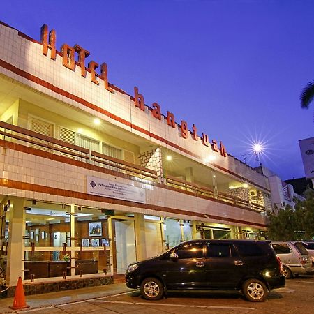 Hotel Hangtuah Padang  Dış mekan fotoğraf