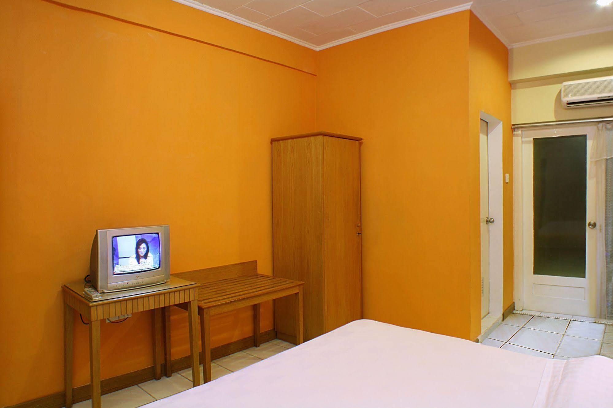 Hotel Hangtuah Padang  Dış mekan fotoğraf